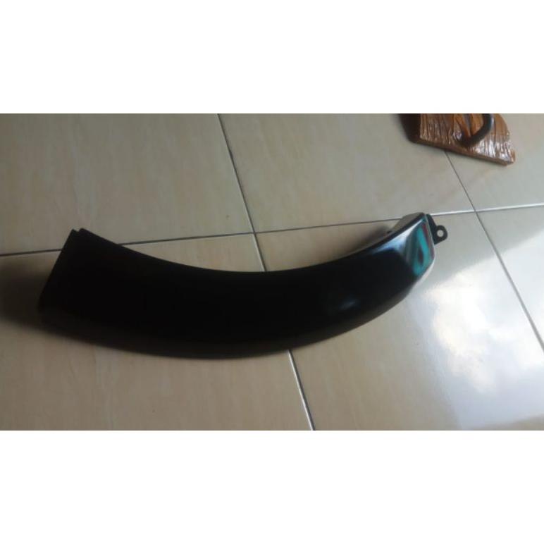 over fender rush Terios lama original