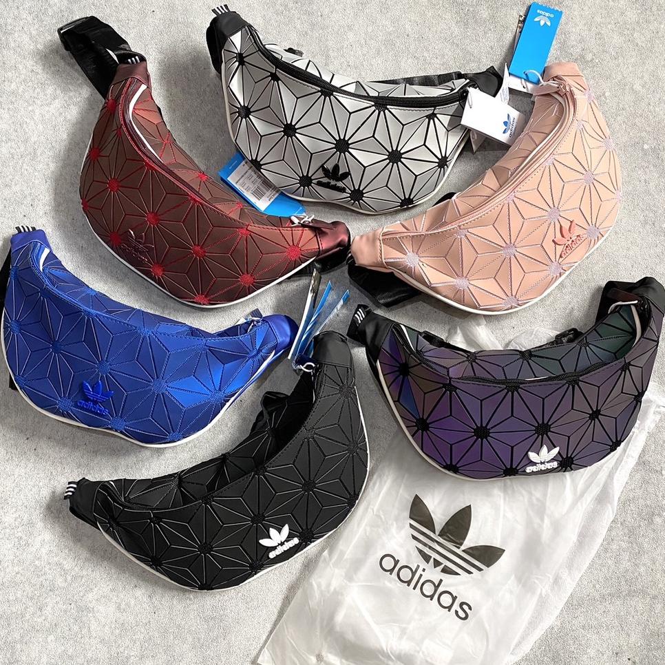 MURAH MERIAH Adidas waistbag / Adidas Issey Miyake