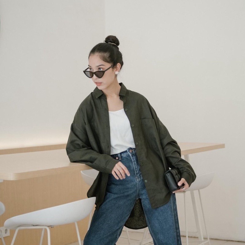 KEMEJA LINEN OVERSIZE SHIRT OVERSIZE JUMBO / KEMEJA POLOS ATASAN LENGAN PANJANG WANITA /KEMEJA LINEN POCKET KANTONG DUA SHIRT LINEN OVERSIZED WANITA / KEMEJA BASIC KOREA OVERSIZED SHIRT hu