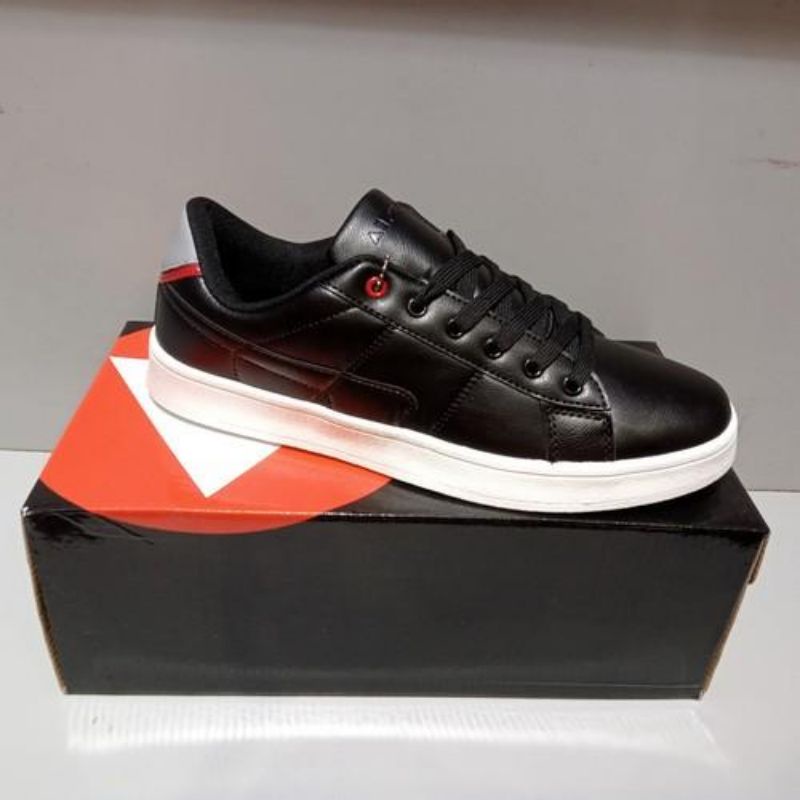 Sepatu Cowok Airwalk RASHAD Hitam Putih Original BIGSALE