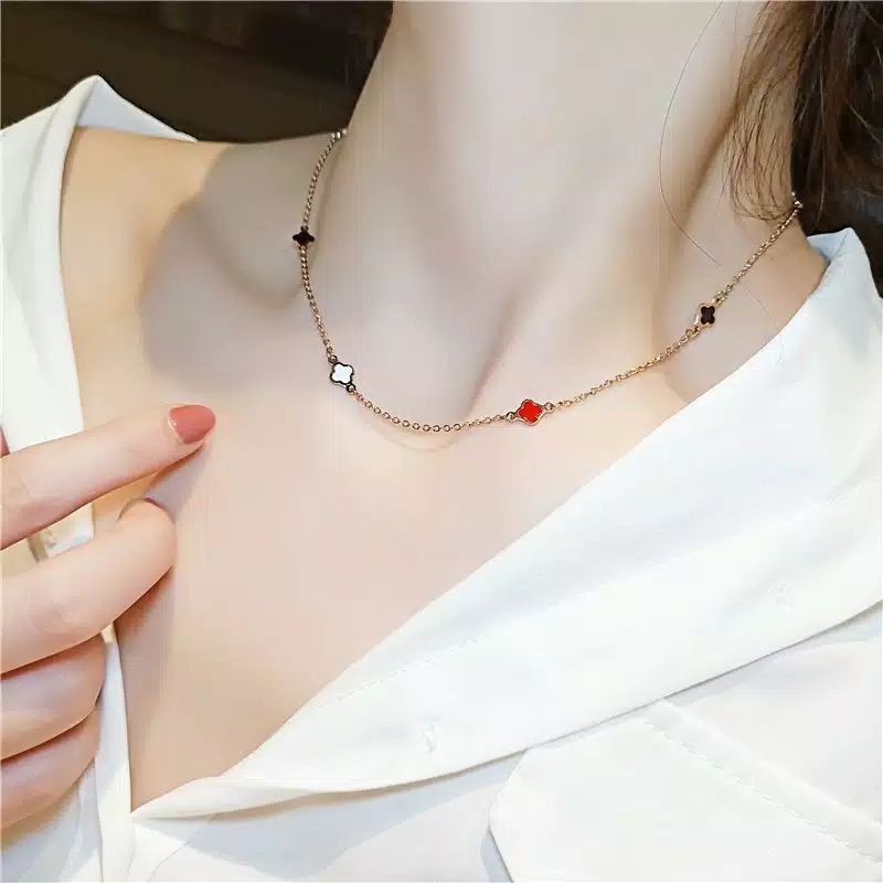 kalung mewah model korea clover + box anti karat