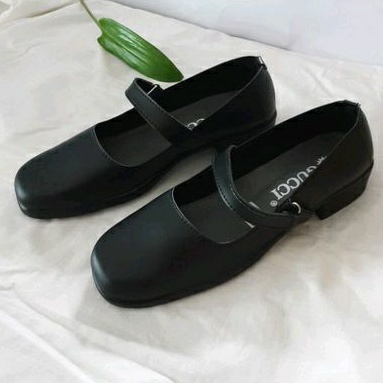 Sepatu pantofel wanita hak 3 cm sepatu sekolah paskibraka hitam