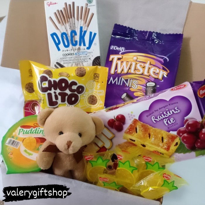

Hampers Kado Hadiah Snack Makanan Cemilan Ultah Lebaran Bingkisan Lucu 072