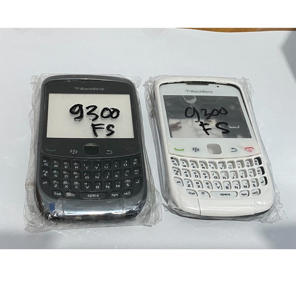 Housing Casing Blackberry Fullset Casing BB Lengkap Sarung Kesing Hp