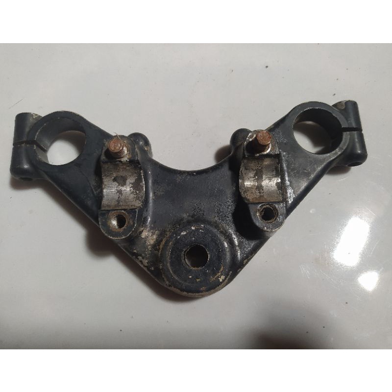 T atas segitiga atas pangkon stang Suzuki sprinter