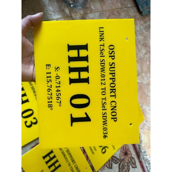 

Label Handhole ukuran 20cm x 15cm