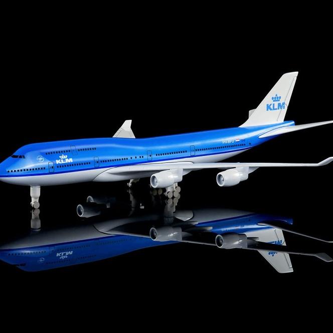 Miniatur Pesawat Boeing B747-400 Klm Diecast Medium Airplane
