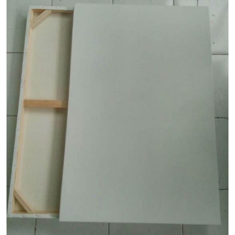 

kampas lukis/media lukis/ukuran 40x40/40x50/40x60/40x70