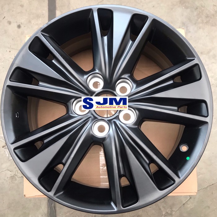 Terlaris Velg Toyota Venturer
