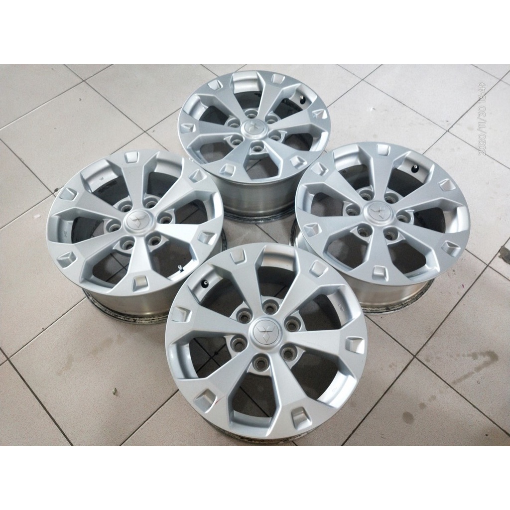 Velg Oem Copotan Pajero Dakar Ring 17 Pcd 6x139.7
