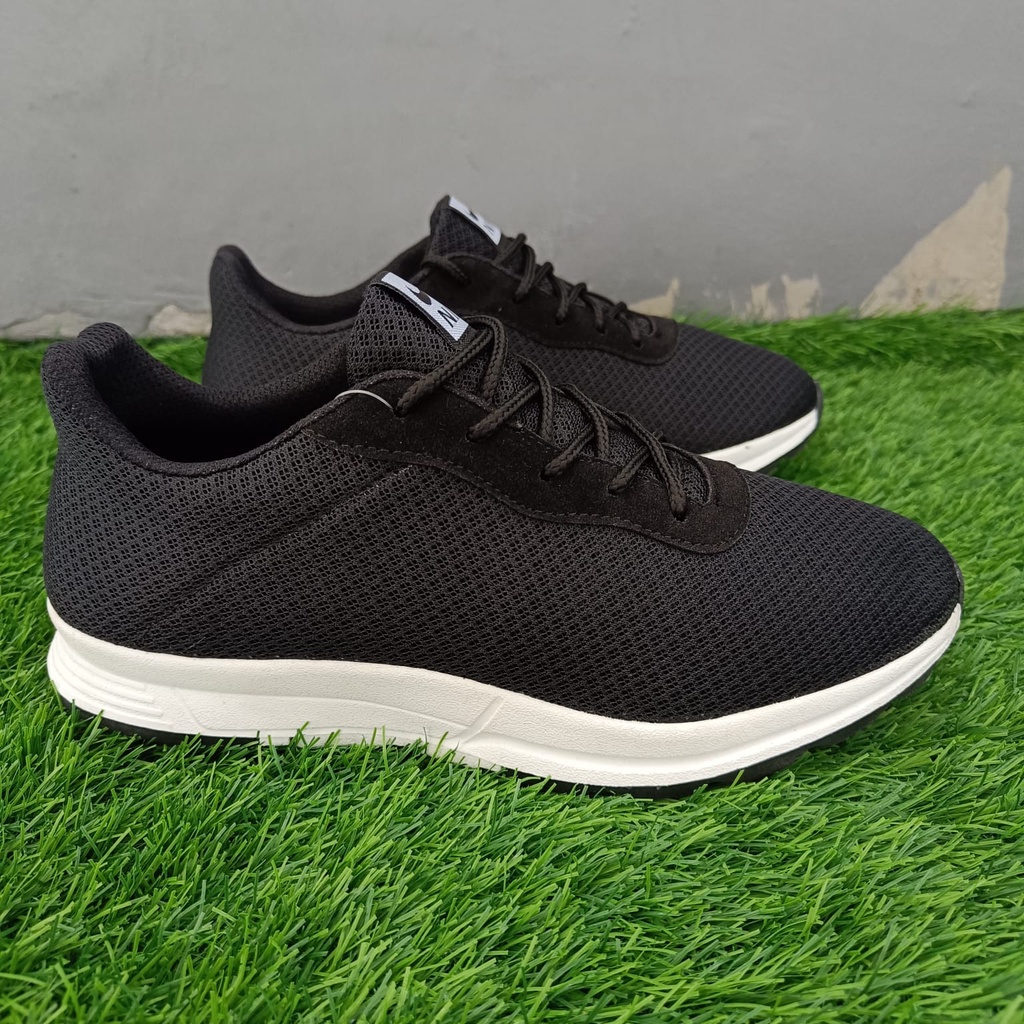 100% Garansi Real Pict - Sepatu Sekolah Kerja Hitam Polos Outsole Rubber Anti Selip / Sepatu Sekolah Hitam Spesial Polos