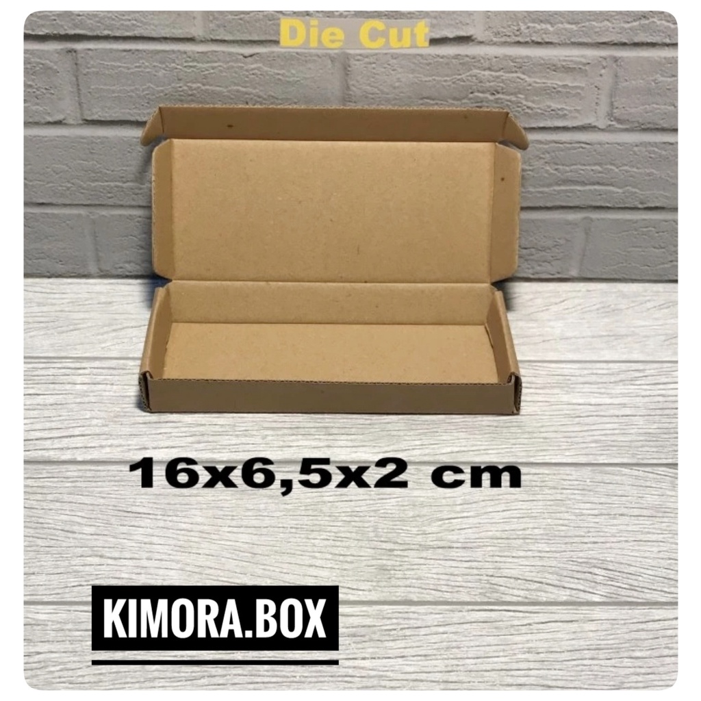 

Kardus karton uk. 16x6,5x2 cm...die cut box kotak Souvenir -dll