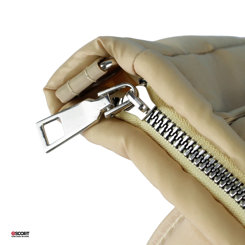 ESCORT/PUFFY BAG/Tas warnita/Tas selempang/Parasut bag bahan NYLON