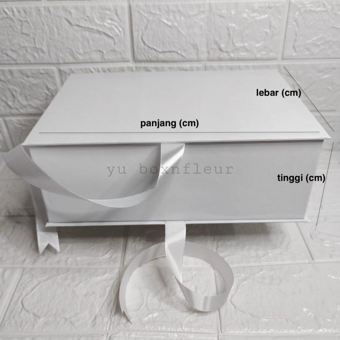 

Kotak Kado Gift Box Souvernir Kotak Hadiah Jam Tangan Boxaaa88 - Black 068