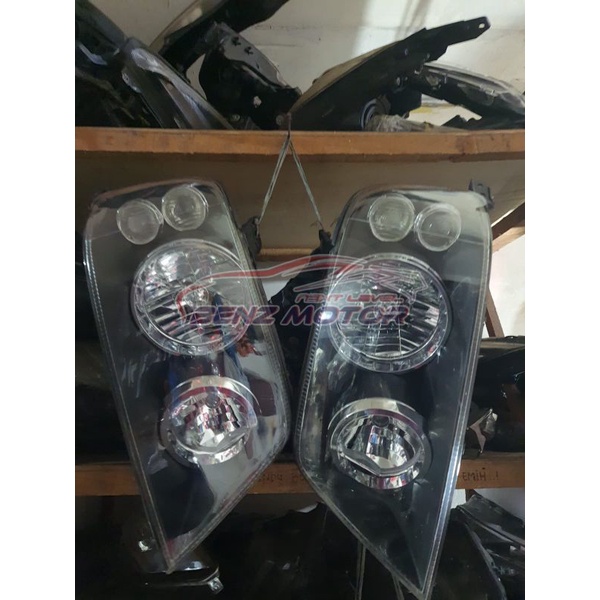 Headlamp Ford Escape Facelift sepasang