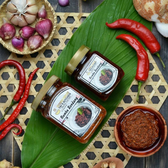 

Terlaris ✨ -Bumbu Rendang Tin's Kitchen 90gr. Bumbu masak instan praktis enak- 2.2.23