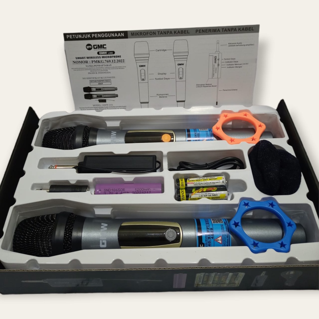 GMC Microphone wireless GMW 022 Mic Karaoke Double Tanpa Kabel | 2 Mic Profesional Wireless Microphone | Mikrofon GMC Type GMW 022 Mic Wireless Double Murah dan Berkualitas - Bisa Bayar Ditempat | FMS