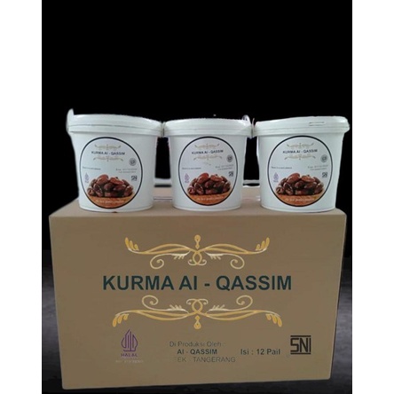 

KURMA AL-QASEEM KEMASAN EMBER KURMA AL-QASEEM TOPLES - YS Shop