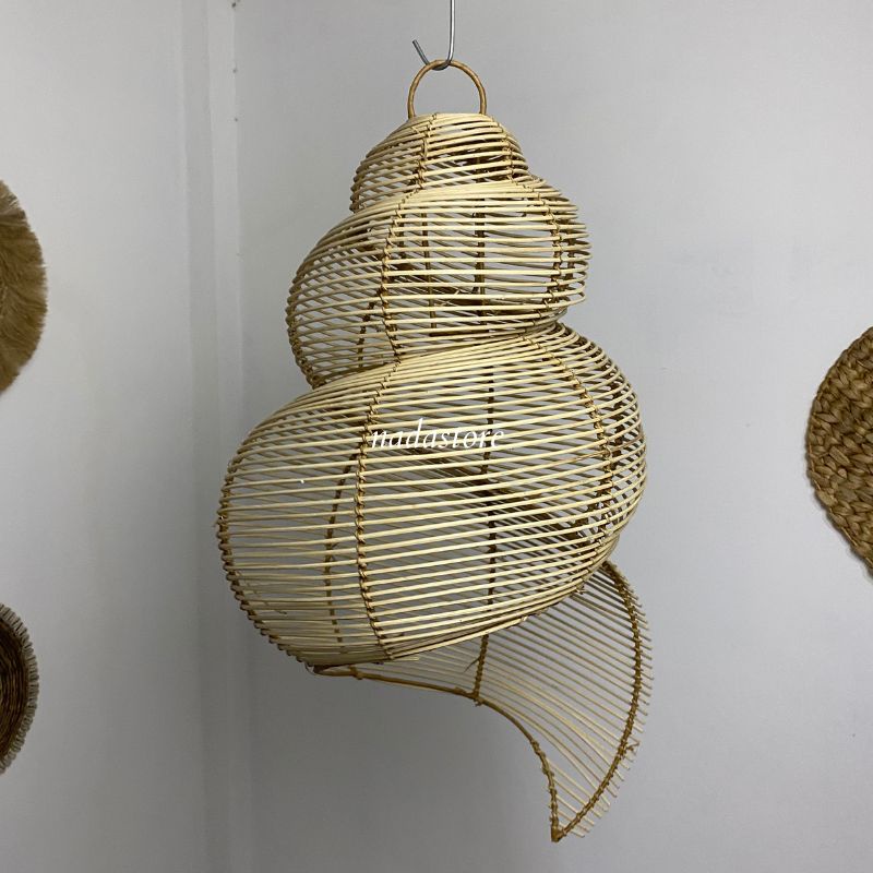 LAMPSHADE / LAMPION GANTUNG ANYAMAN BAMBU ROTAN MODEL SIPUT KERANG