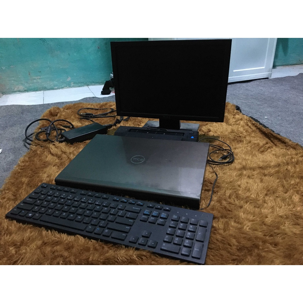 Workstation Dell Precision M4800 bonus docking station dan monitor DELL
