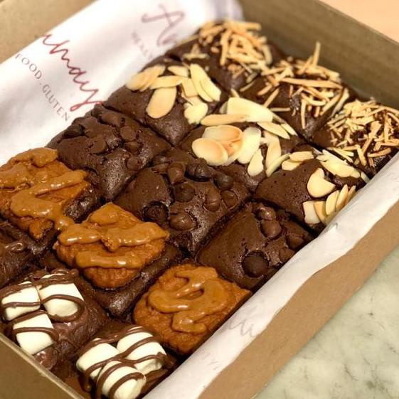 

● GLUTEN FREE FUDGY BROWNIES! Size ♥