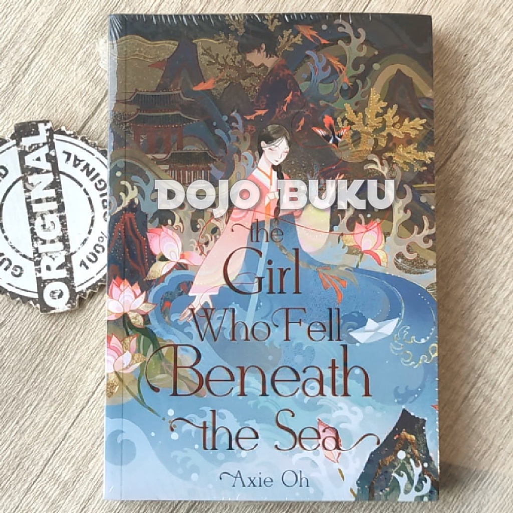 Buku The Girl who Fell Beneath the Sea by Axie Oh