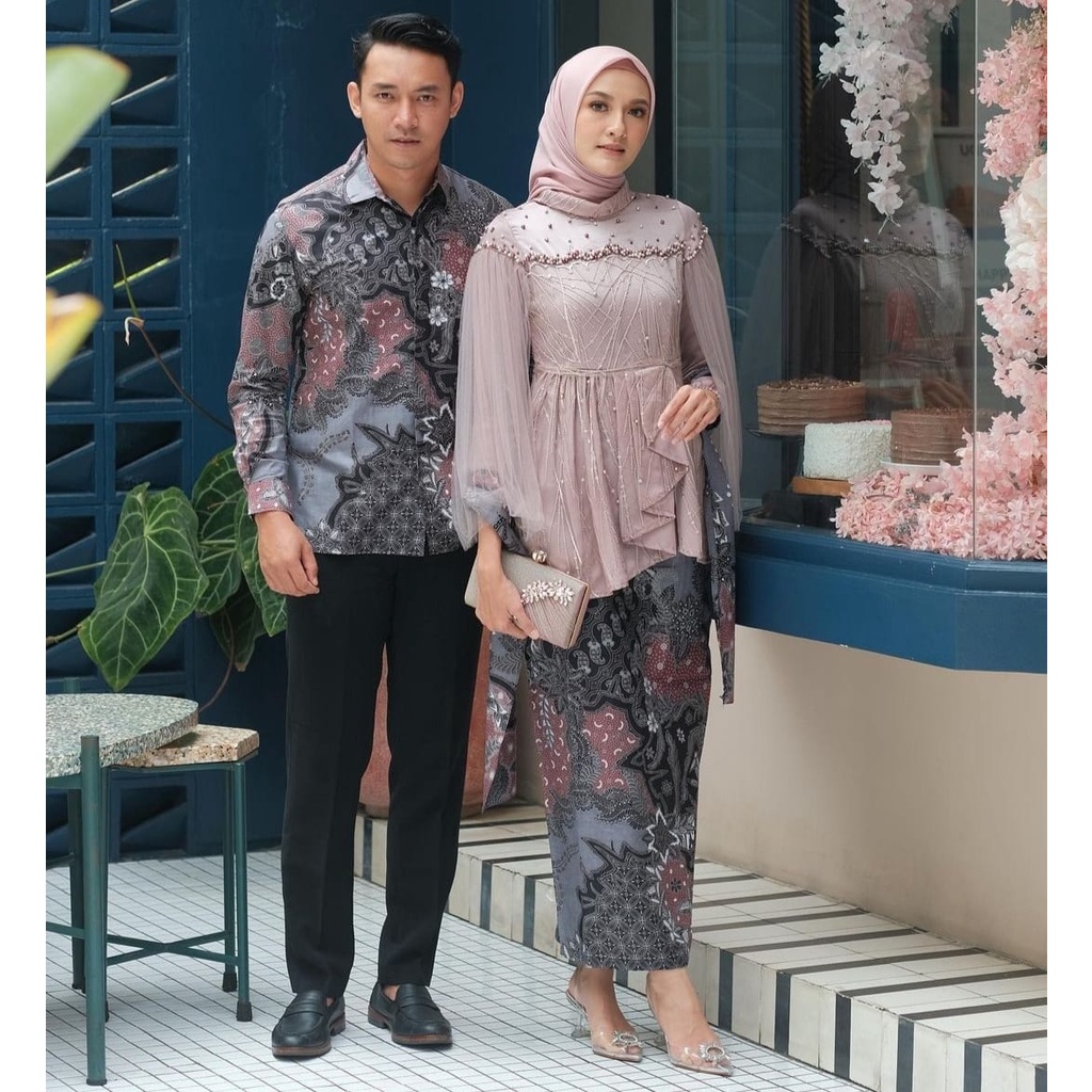 KEMEJA BATIK PRIA LENGAN PANJANG WARNA NUDE KEBAYA AVEENA KEMEJA VANILLA KEMEJA MECCA LENGAN PANJANG KEMEJA PRIA KEMEJA COWO HEM BATIK BAJU BATIK KEMEJA LAMARAN KEMEJA RAPAT KEMEJA MOTIF BATIK KEMEJA WARNA MERAH KEMEJA NUDE MOTIF MEWAH