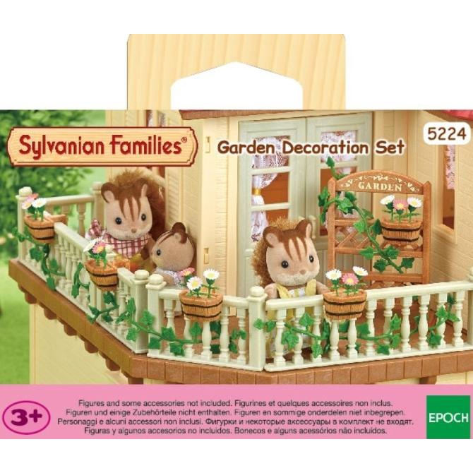 SYLVANIAN FAMILIES GARDEN DECORATION SET
