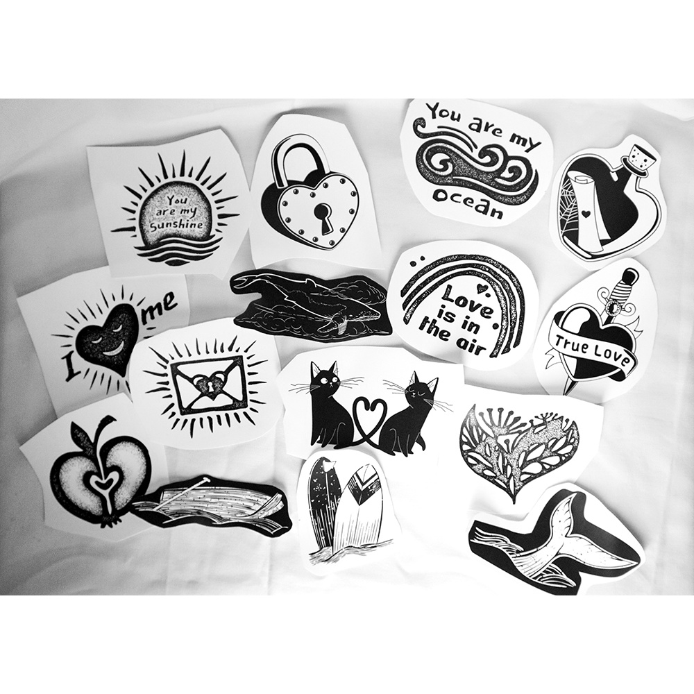 

Sticker Set Black n White (1) - 15 Pcs