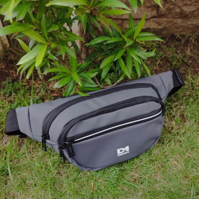 Tas Selempang Pria Exclusive | Waistbag Pria Original Merk DM Bahan Balon Super