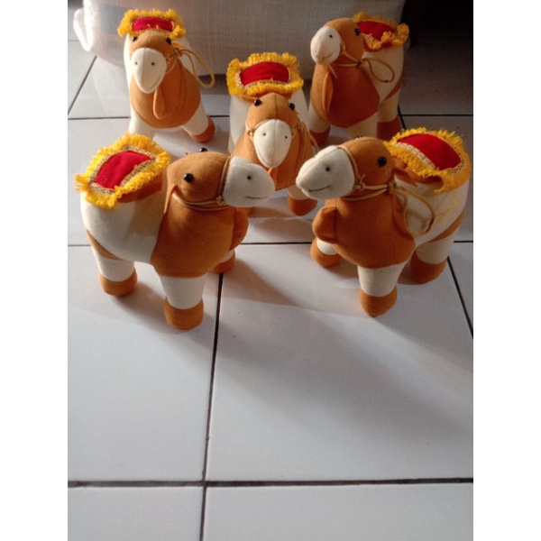 Boneka Unta Arab ukuran 35cm/Boneka unta camel,Mainan anak murah