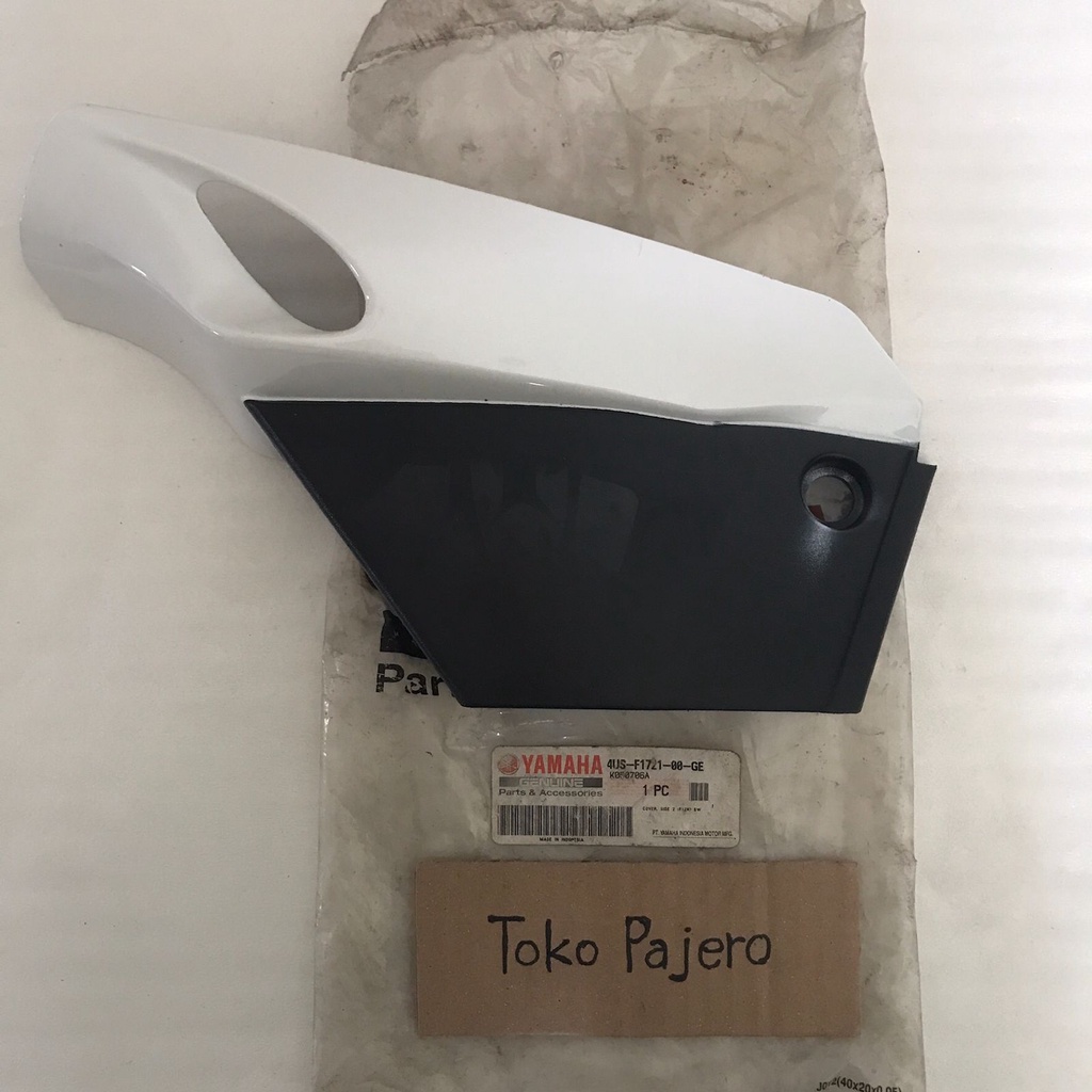 Tutup Cover Aki F1ZR FIZR Putih Original YGP