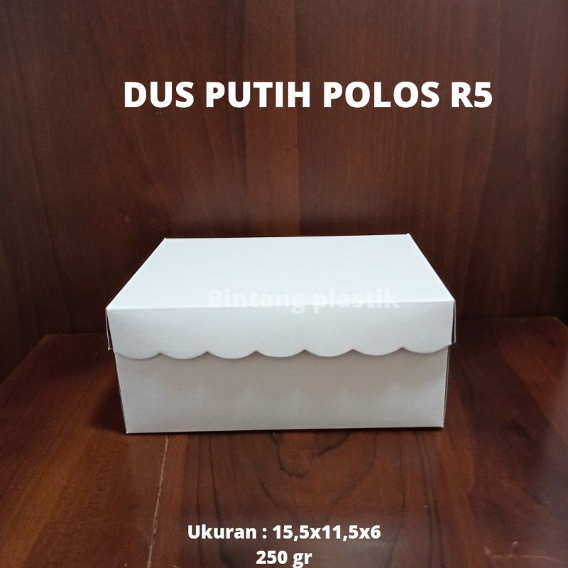 

DUS KUE PUTIH POLOS 15,5cx11,5cm×6 R5 250gr'