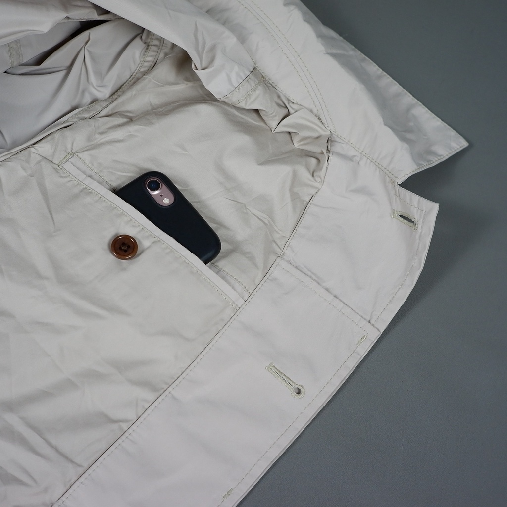 Banana Republi*c Water Resistant Field Jacket