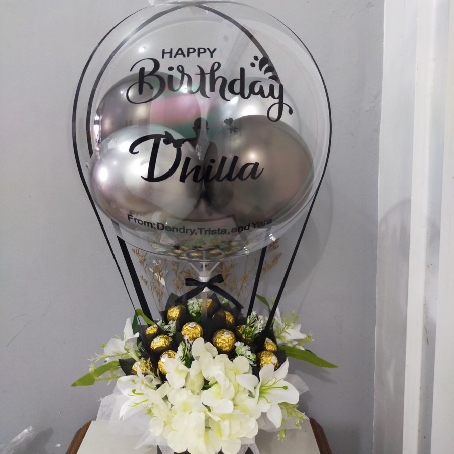 

Bisa dikirim hari ini, Hadiah ulang tahun buket balon wisuda hadiah nikahan Buket bunga + coklat ferrero Rocher, buket balon coklat ukuran besar bouquet coklat buket ultah hampers hadiah wedding anniversary valentine hampers lebaran