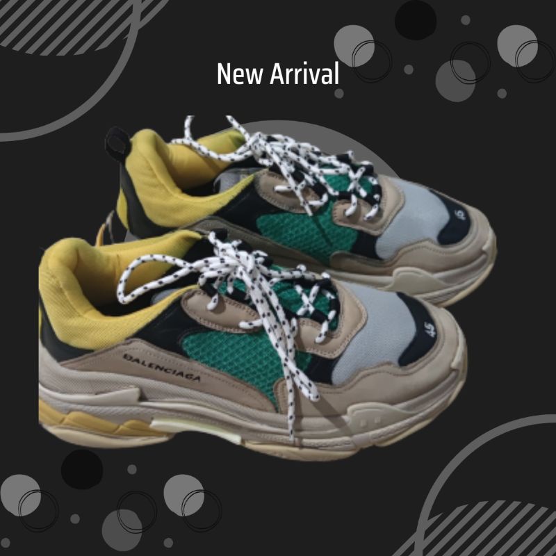 BALENCIAGA TRIPLE S GREEN