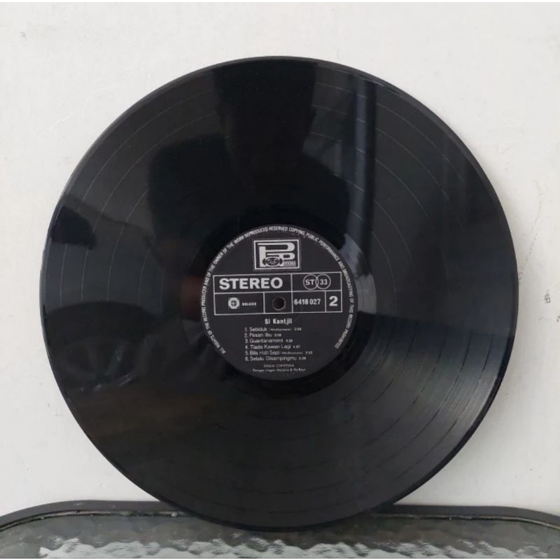 Vinyl Piringan Hitam 12 inch Si Kantjil-Emilia Contessa