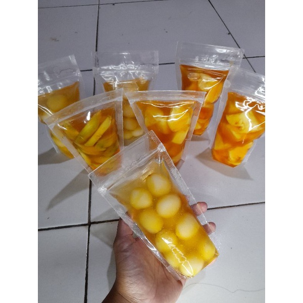 

Asinan Buah segar rambutan, kedongdong, nanas