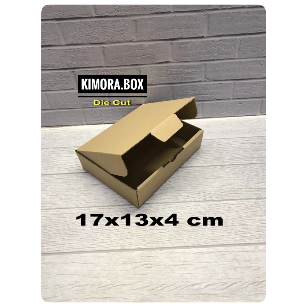 

Kardus karton uk. 17x13x4 cm...die cut box kotak Souvenir -dll