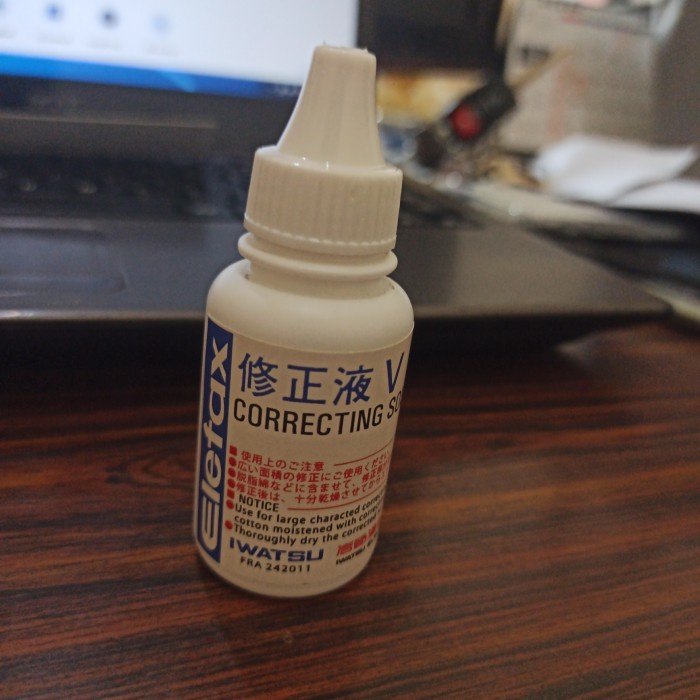 

Correction Fluid/ Correcting Solution ELEFAX 27ml, mini size