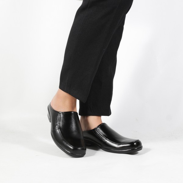 Sandal Bustong Wanita H 3766 Brand Hertz Sepatu Sandal Semi Formal Santai Jalan Jalan Trendi Berkualitas Warna Hitam