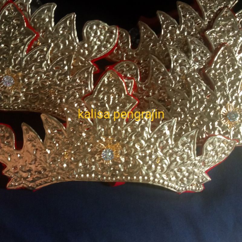 pilis penari palembang