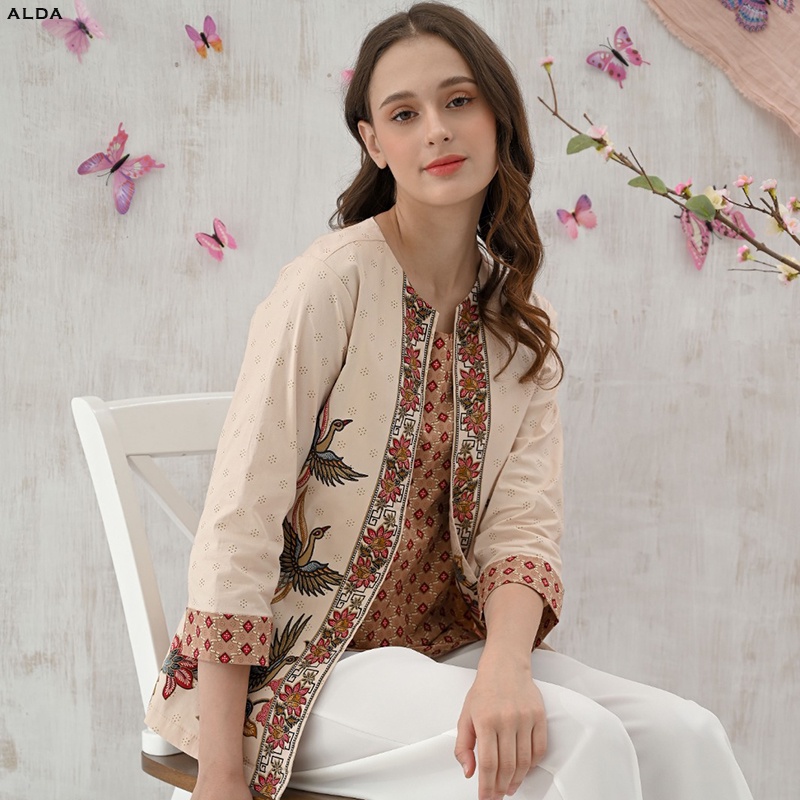 Evercloth Alda Atasan Batik Lengan Panjang Blazer Kemeja Batik Panjang Blouse Batik Wanita Baju Batik Perempuan Couple Batik Jumbo Amary Top