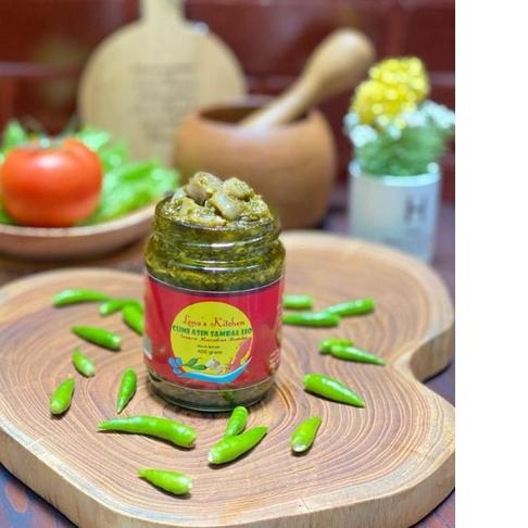 

✰ Cumi asin sambal ijo berat 400gram berat isi 200gram ➾