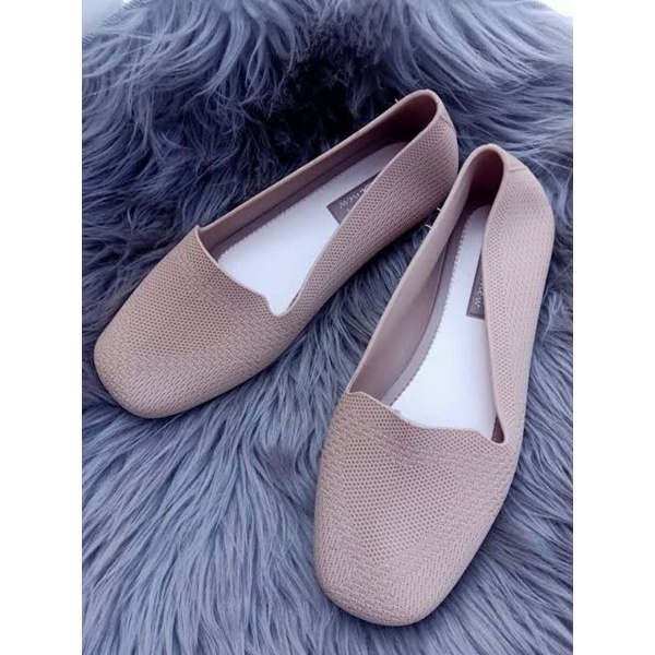 36-41 Sepatu Wanita Slip On Casual Import HYS New Flat Shoes Sepatu Teplek