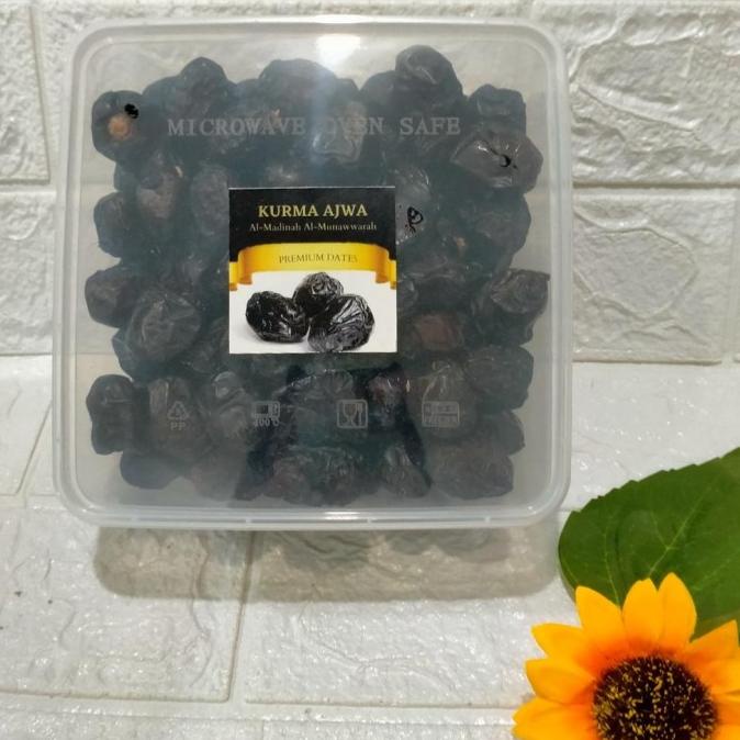 

KURMA KURMA AJWA MADINAH 1KG || PUSAT MADU DAN KURMA || HERBAL BUKITTINGGI EL09I09A82L