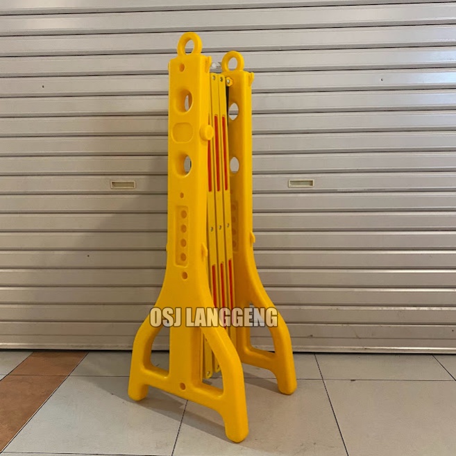 Board Barrier Lipat Plastik Traffic Road Safety Expandable Barrier Pembatas