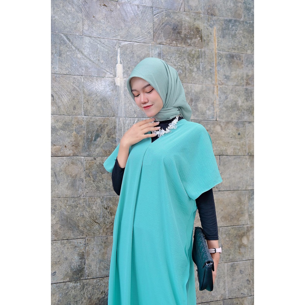 Nagita Long Outer Square Cringkle Airflow Kerah V Belah Samping Jumbo - Dress Kaftan Cringkle  | ONG SQUARE eitaro CRINKLE AIRFLOW | LONG SQUARE DRESS CRINGKEL AIR FLOW NAGITA LONG SQUARE | ATASAN NAGITA TUNIK