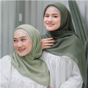 KERUDUNG SEGIEMPAT POLOS BELLASQUARE HIJAB POLLYCOTTON BISA [COD] [GRAB] [GOJEK]