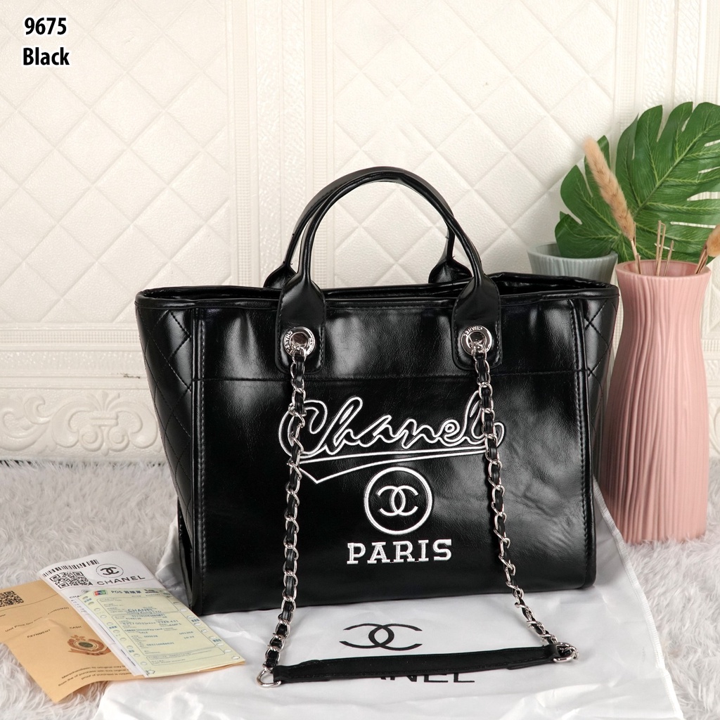 CH Calfskin Medium Deauville Tote 9675